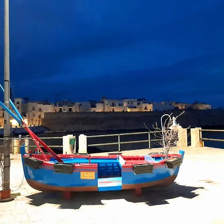 Casa Tra Borgo E Mare Holiday home *