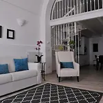 Casa vacanze Casa Tra Borgo E Mare
