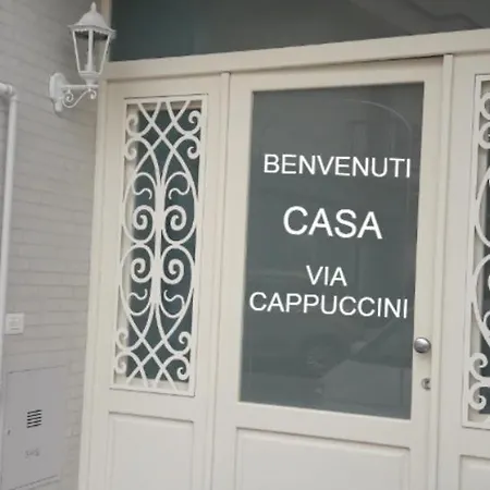 Semesterbostad Casa Tra Borgo E Mare *